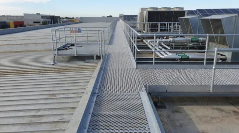 Rooftop Maintenance Safety Walkway and Platform System thumbnail 1