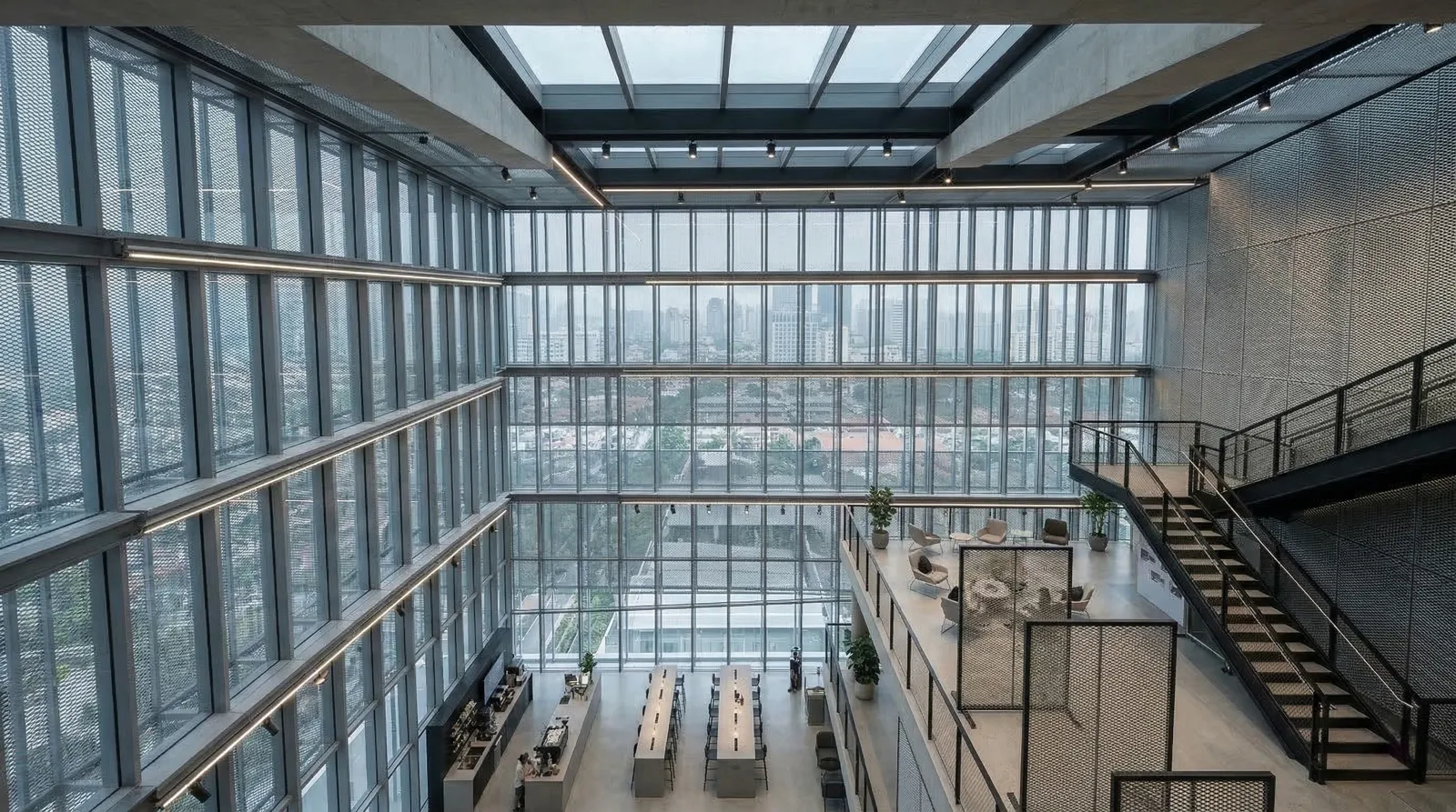 Wellenförmiges Canopy: modernes urbanes Atriumprojekt