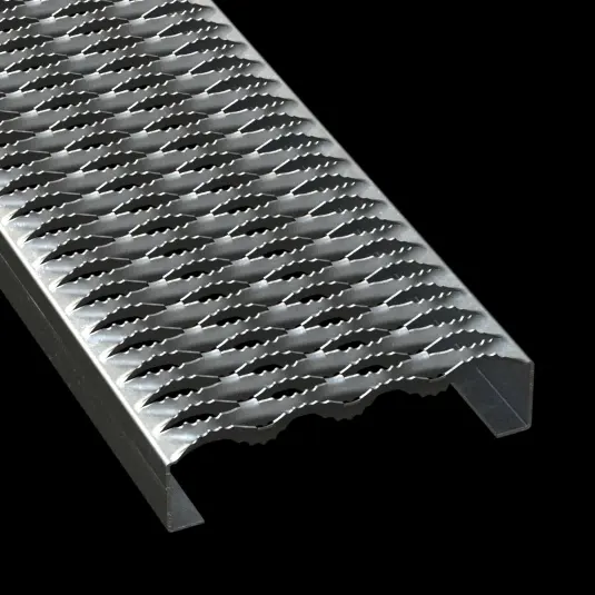 PLA030 فولاذ مجلفن مسبقًا مسنن 9-1/2" بعرض لوح شبك